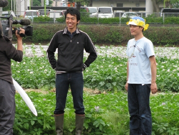 ごきげん歌謡笑劇団